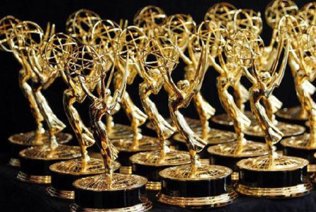 emmy-statuettes